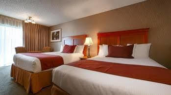 Hotel Western Rivershore 4*