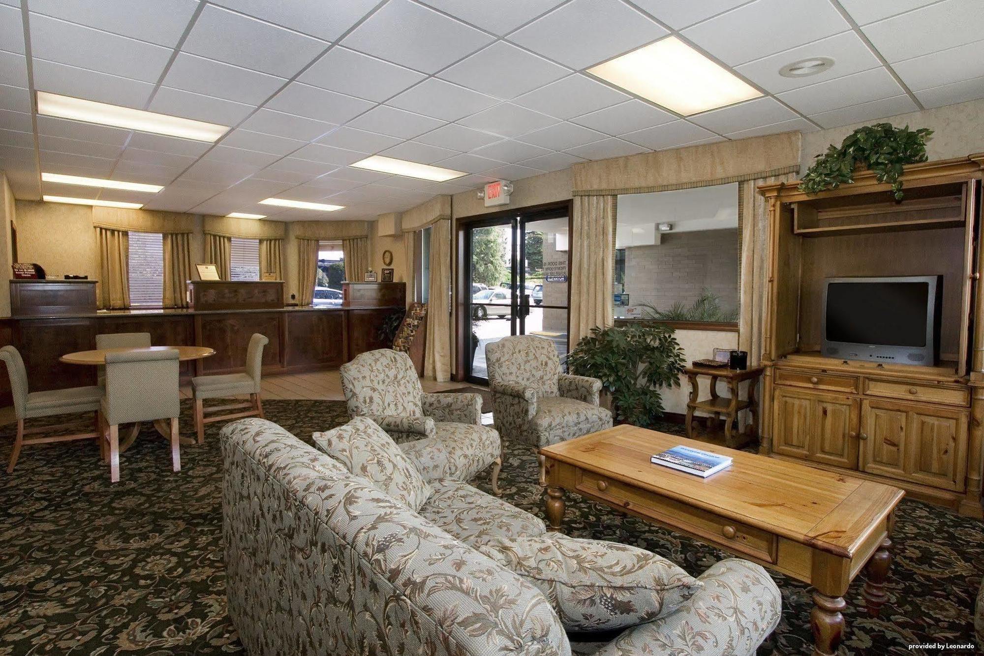 Western Rivershore Hotel Oregon City